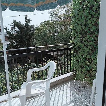 Niki Seaside Apartment